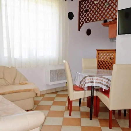 Ferienwohnung Fuer 4 Personen 1 Kind Ca 55 Qm In Zalakaros, Westungarn Zala شقة