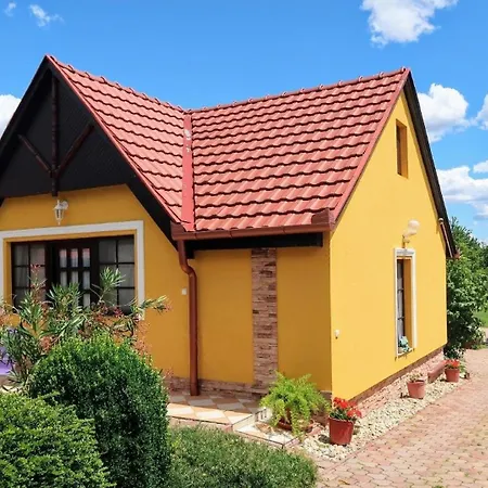 شقة Ferienwohnung Fuer 4 Personen 1 Kind Ca 55 Qm In Zalakaros, Westungarn Zala زلاكاروس