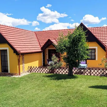 شقة Ferienwohnung Fuer 4 Personen 1 Kind Ca 55 Qm In Zalakaros, Westungarn Zala